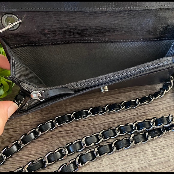 🖤⛓ Chanel Quilted Wallet on a Chain WOC Revamp GUNMETAL Crossbody Rhodium - Picture 7 of 12
